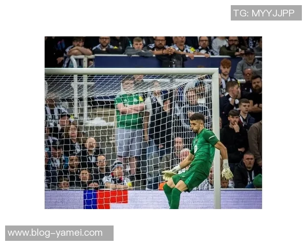 弗里克庆祝成功晋级感谢霍安加西亚的防守贡献