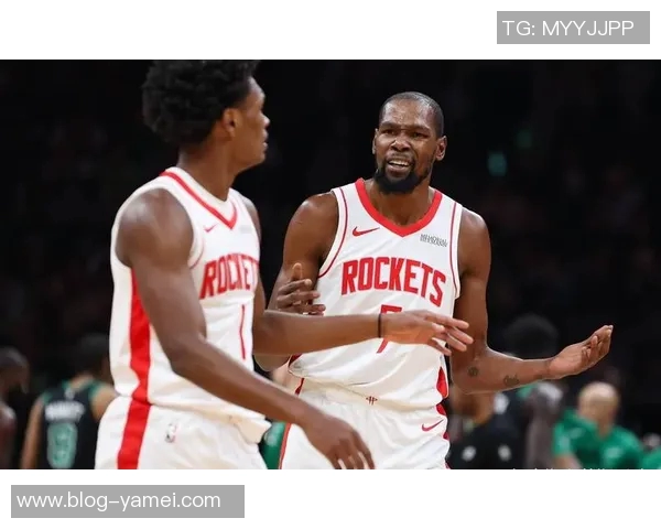 火箭近期三分命中率低迷阵容失衡难以兼顾攻防交易迫在眉睫