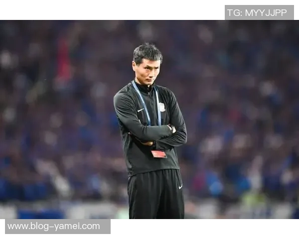 邵佳一荣获2025中国金帅奖带领青岛西海岸取得中超第九名佳绩 邵佳一荣获2025中国金帅奖带领青岛西海岸取得中超第九名佳绩